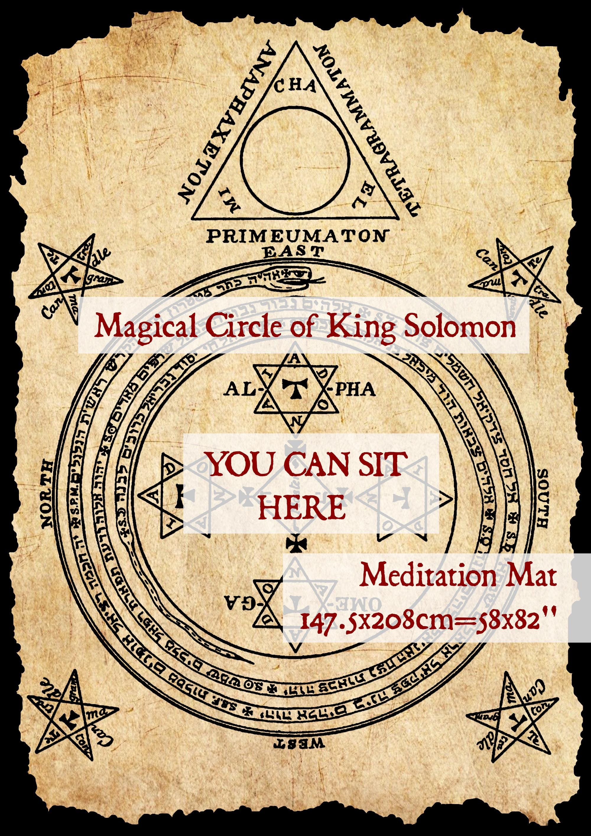 Lesser Key of Solomon - Meditation Mat with The Magickal Circle of King Solomon - Mystical & Ritual Mat for Summoning Demons - Ars Goetia