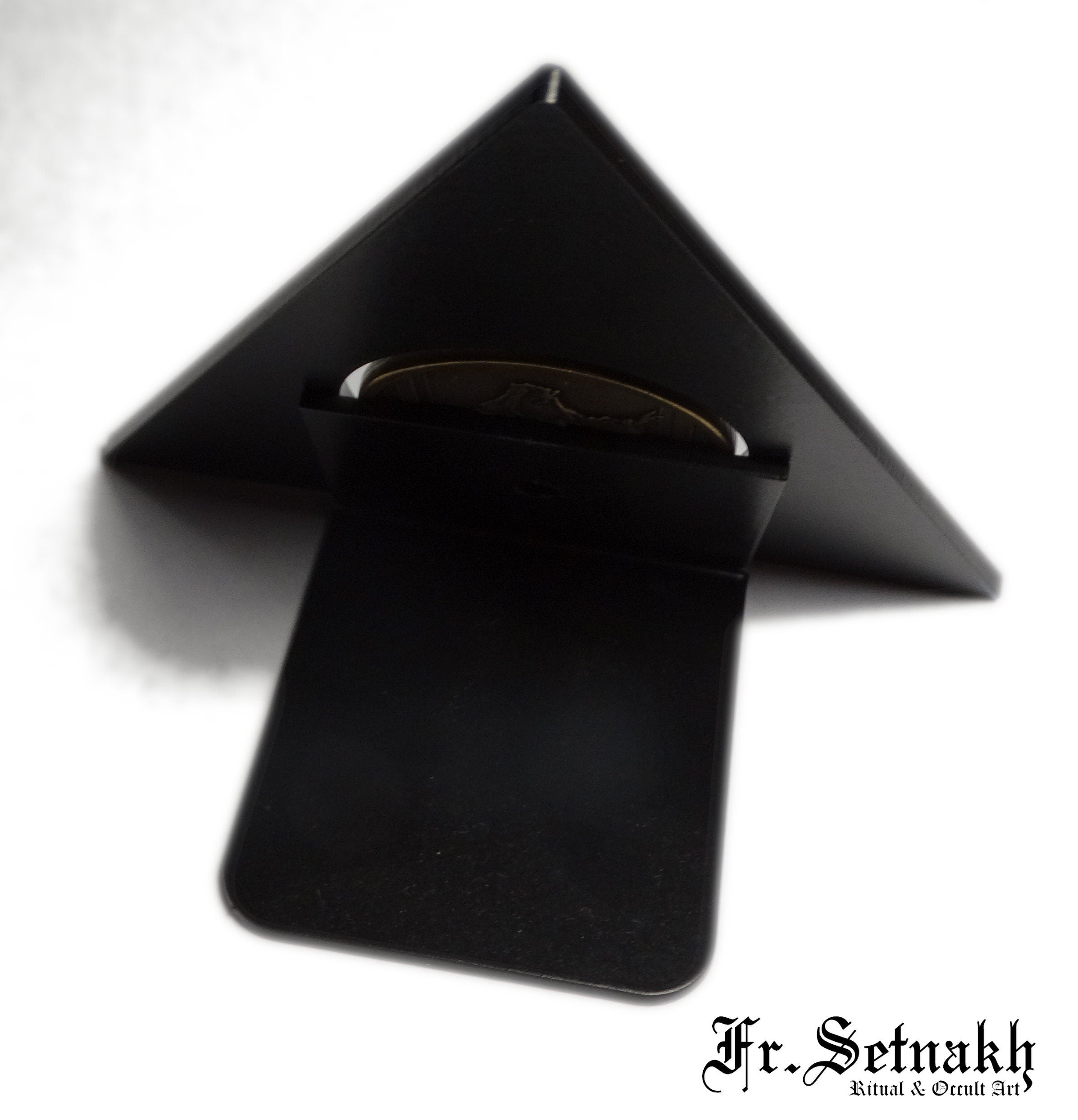 The Magic Triangle of King Solomon, ritual tool for summoning Angels and Demons and charging your Goetic & Solomonic coins, Magick