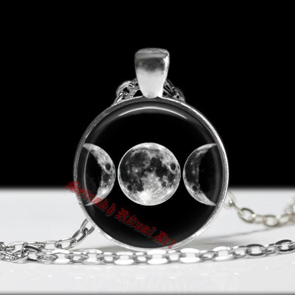 Triple Moon pendant, wiccan amulet, occult jewelry, witch necklace, nature amulet, crescent Moon jewellery #110