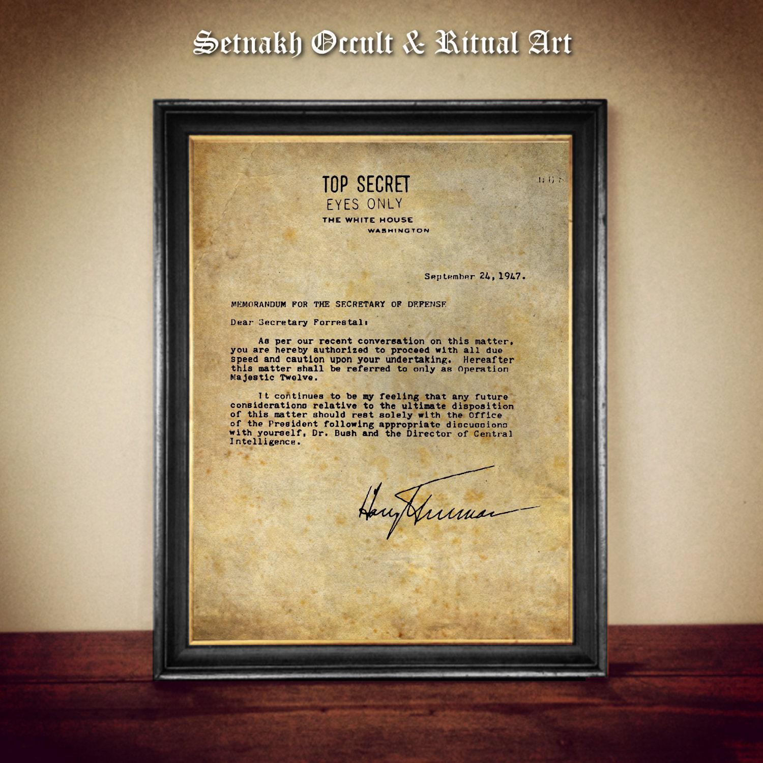 Forestal Memo, 1947 Top Secret UFO document, vintage ufology print, UFO aircraft poster, Alien art print, poster #UF8