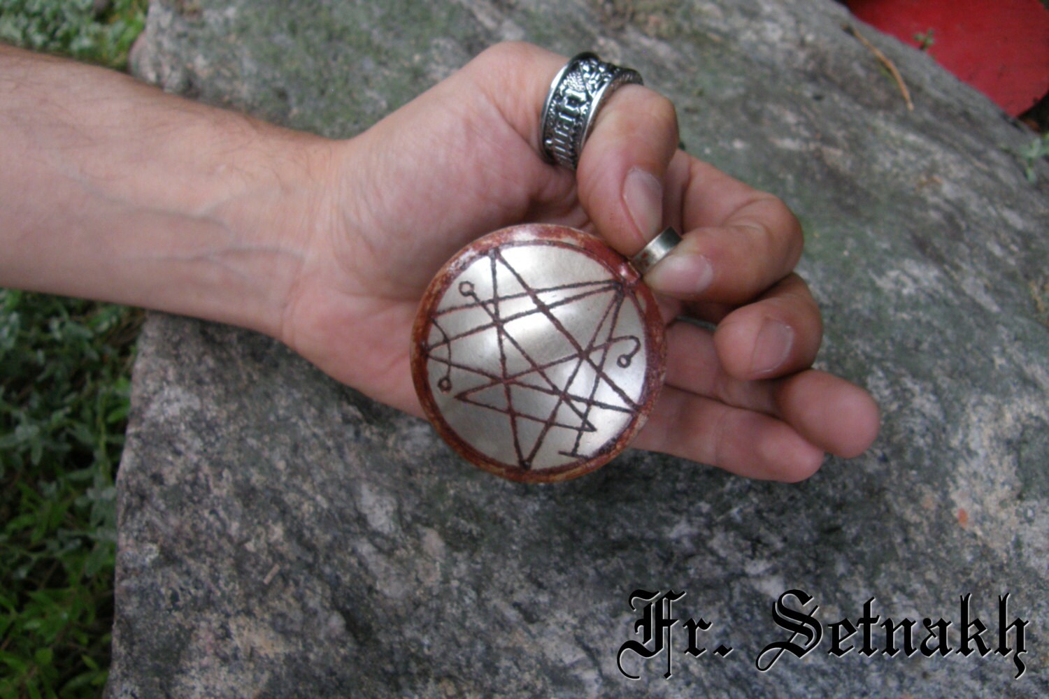NECRONOMICON SIGIL PENDANT tiamat, chaos, vampiric, occult, magic, esoteric, pentagram