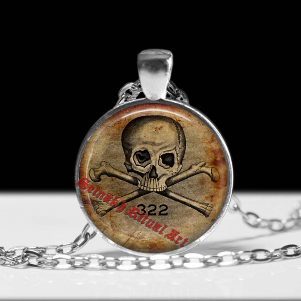 Masonic skull pendant, Freemasons amulet, Freemasonry jewelry, esoteric jewellery, death amulet, Illuminati symbol, Skull and Bones  #10